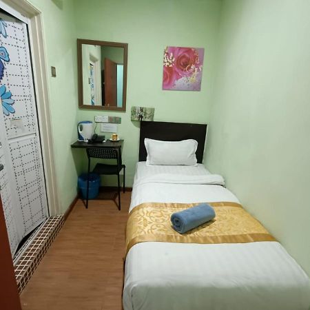 Hotel Zamburger Nur Ramadhan - Previously G Home Hotel Kota Bharu Exteriér fotografie