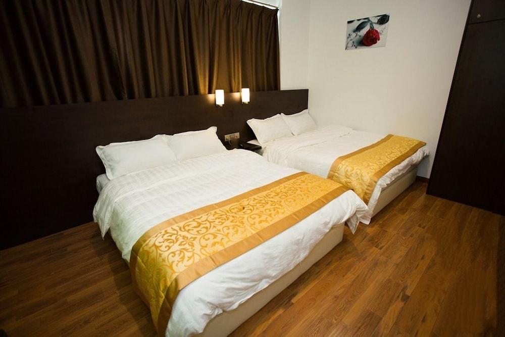 Hotel Zamburger Nur Ramadhan - Previously G Home Hotel Kota Bharu Exteriér fotografie